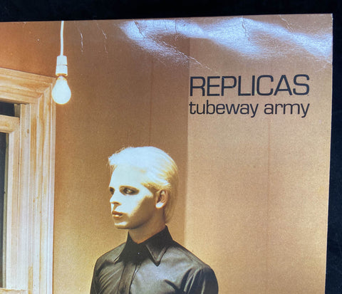 Replicas
