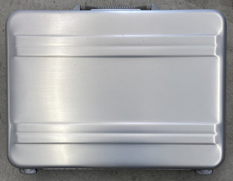 Zero Halliburton Attaché Case