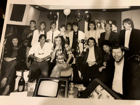 (Let Me Up) I've Had Enough