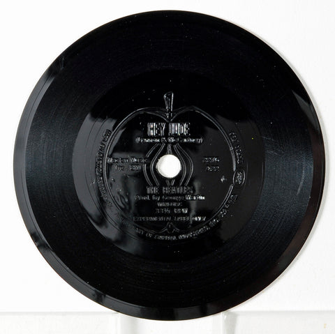 RIGID VINYL version of 'Hey Jude' Pocket Disc flexi-disc